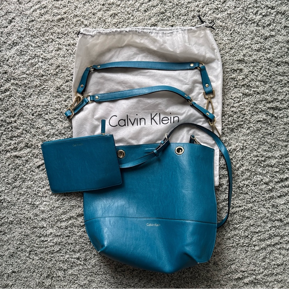 Calvin Klein Teal Shoulder Bag Set
